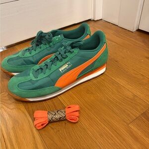 Puma Men's Emerald and Tangerine Sneakers